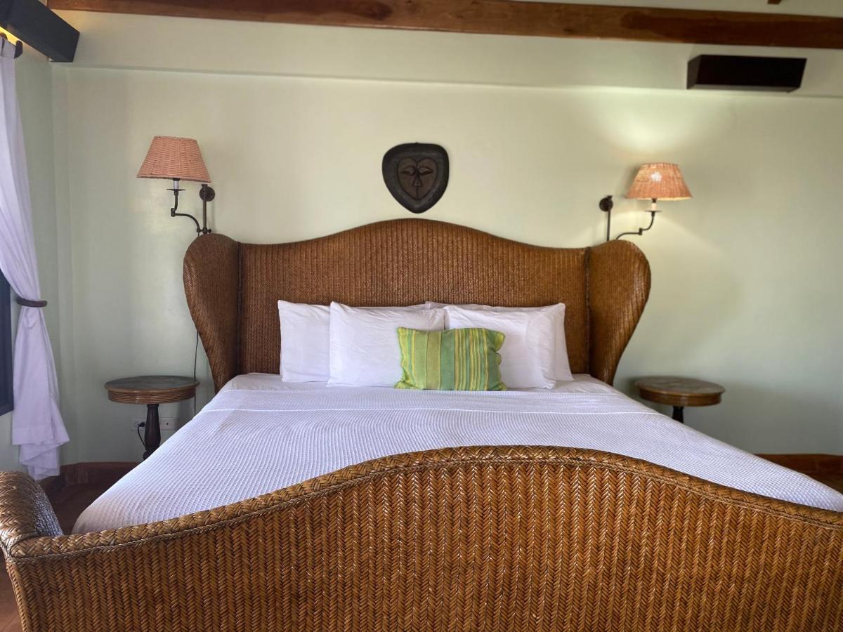 Tranquility Beach Suites Placencia Extérieur photo