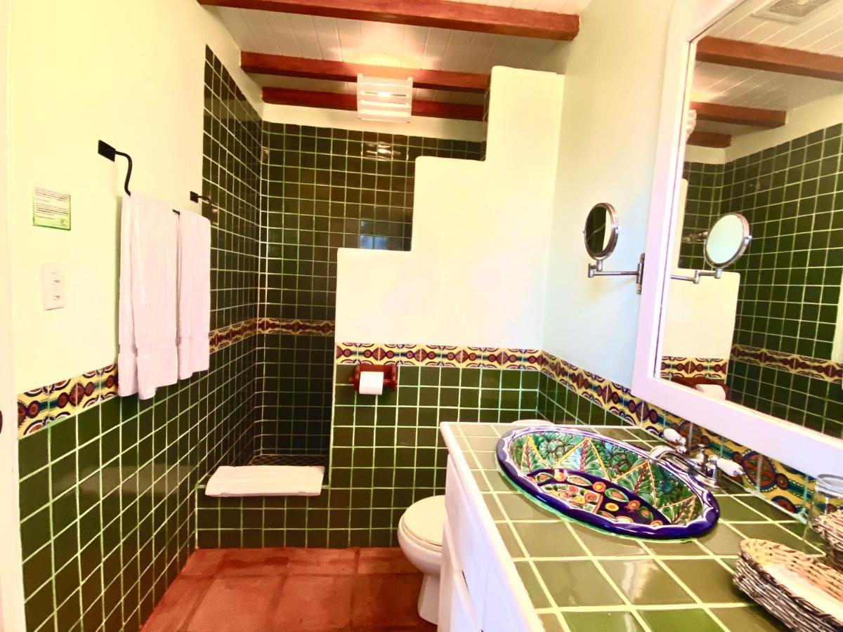 Tranquility Beach Suites Placencia Extérieur photo