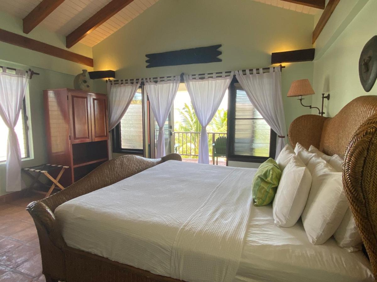 Tranquility Beach Suites Placencia Extérieur photo